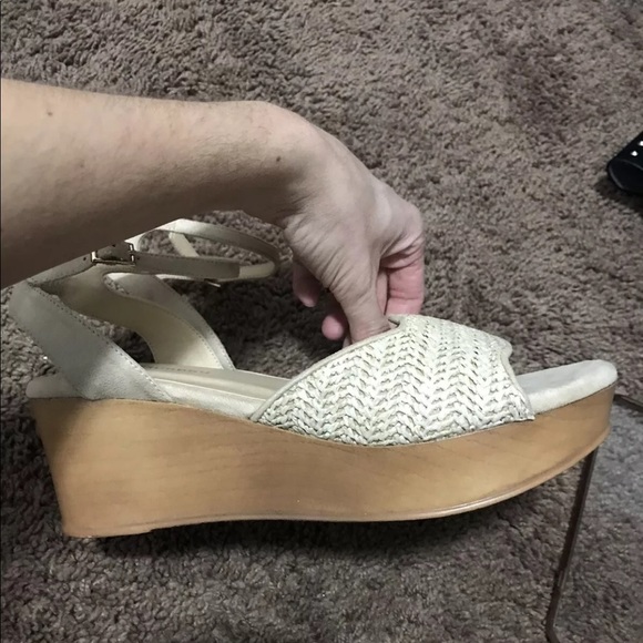 2 FOR $20 CL By Laundry Charlise Wedge Sandals Natural Ankle - Picture 4 of 11